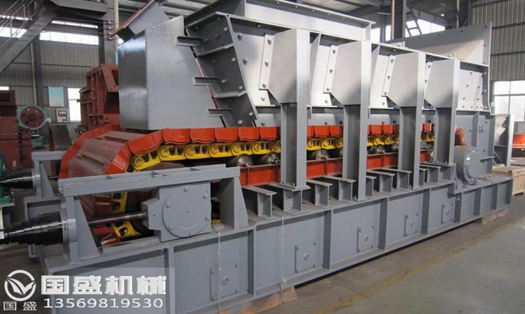 重型板鏈給料機(jī) 重型板鏈給料機(jī)