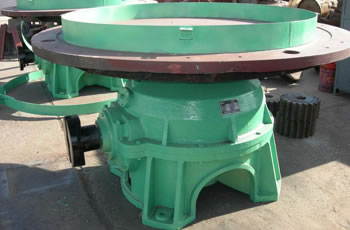 PZ座式圓盤(pán)給料機(jī)